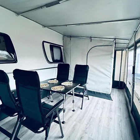 Mietwohnwagen 54 אתר קמפינג Hüde